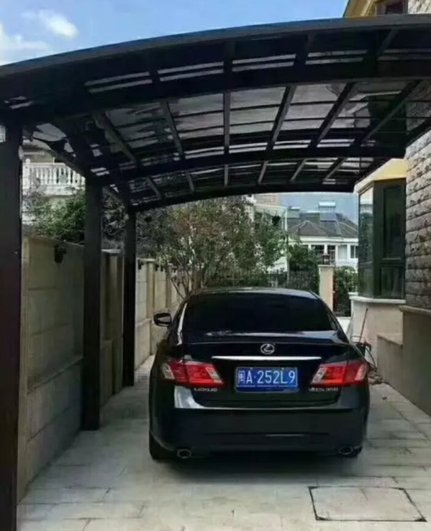 Solcellstak garage tak.